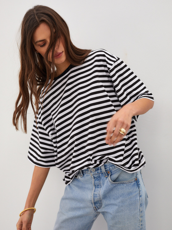 O-NECK STRIPES T-SHIRT 