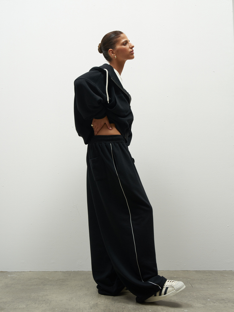 JOGGERY HUNTER BLACK