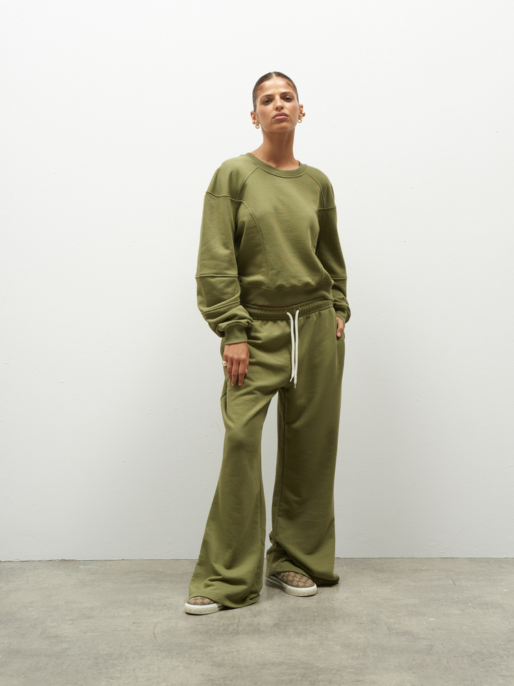 ELLIE OLIVE SWEATSHIRT