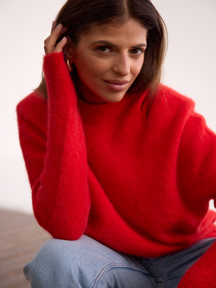MOSS RED SWEATER