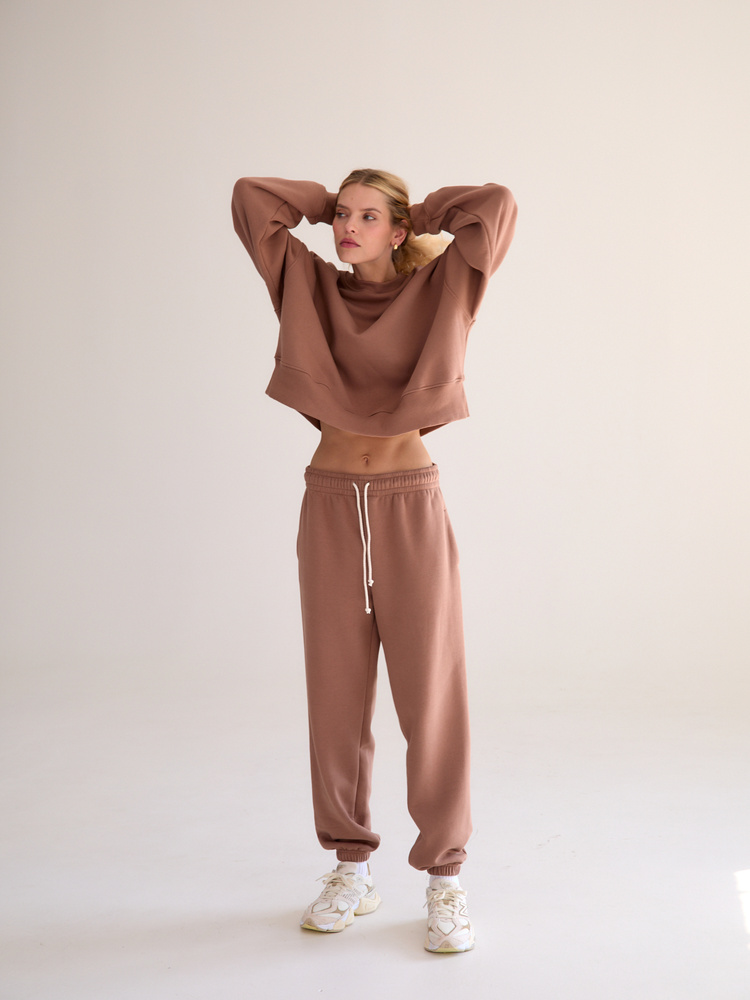 RUBY RAW UMBER SWEATSHIRT