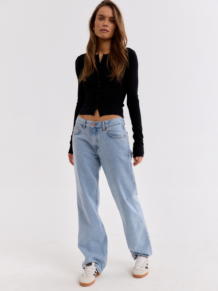 CARDI BLACK LONGSLEEVE