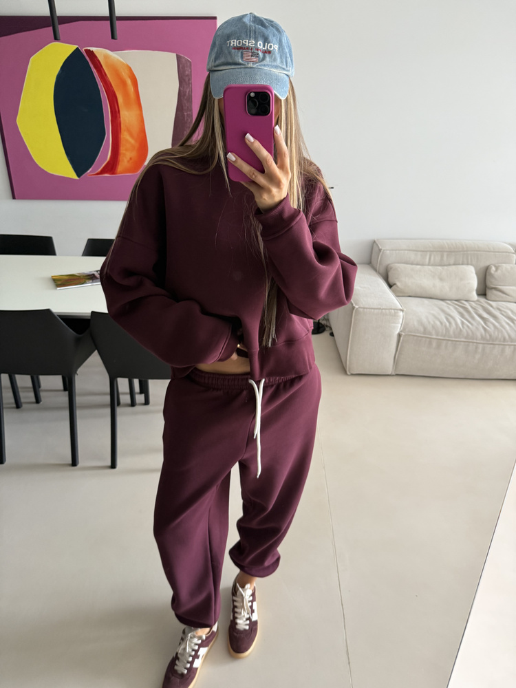 RUBY RED WINE SWEATSHIRT