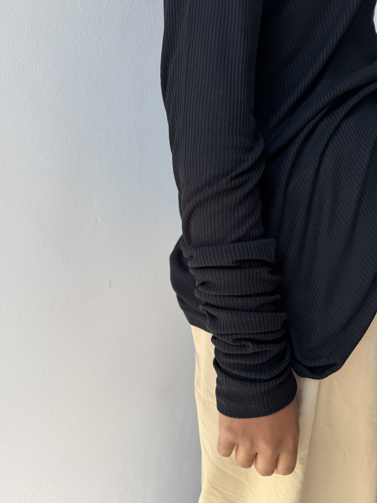 LONGSLEEVE PURE BLACK