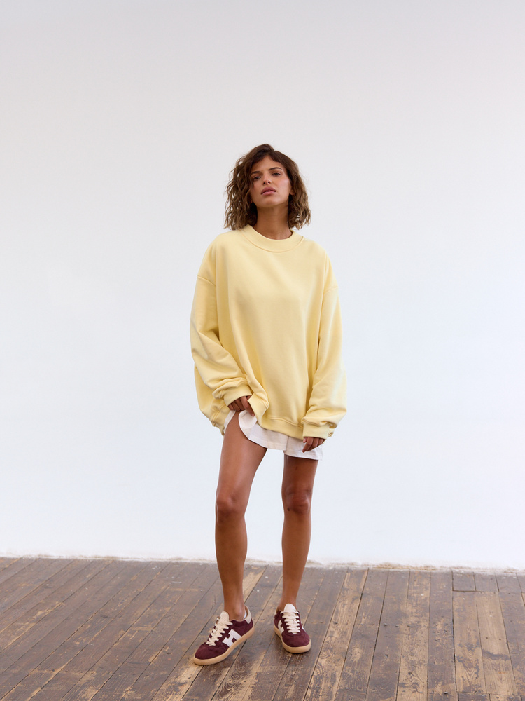 BUTTER SWEATSHIRT
