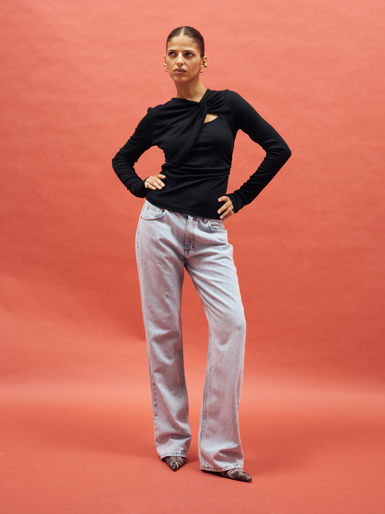 SIA BLACK LONGSLEEVE