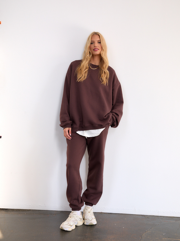 CHOCOLATE SWEATSHIRT