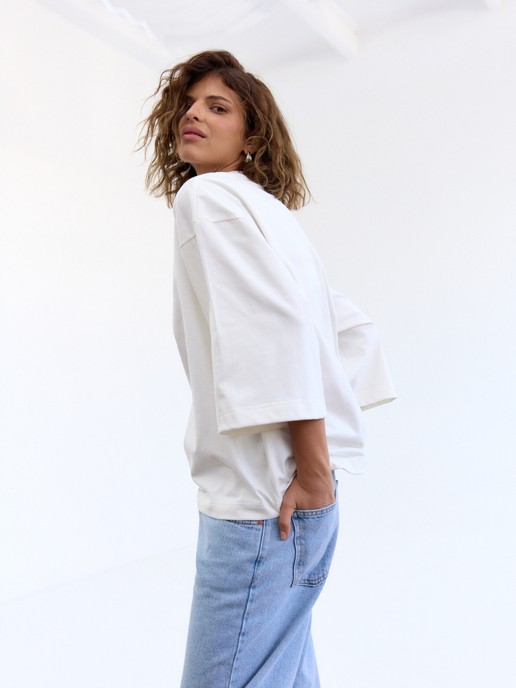 T-SHIRT OVER TEE CREAM