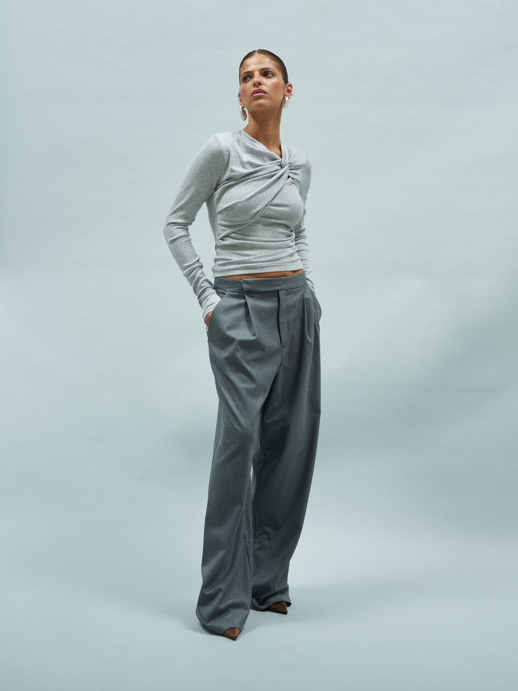 LONGSLEEVE SIA GREY