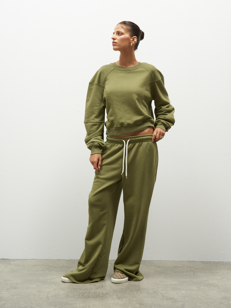 ELLIE OLIVE SWEATSHIRT