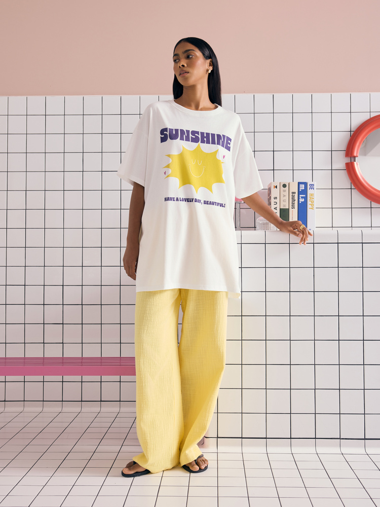 BOYFRIEND RISE AND SHINE T-SHIRT