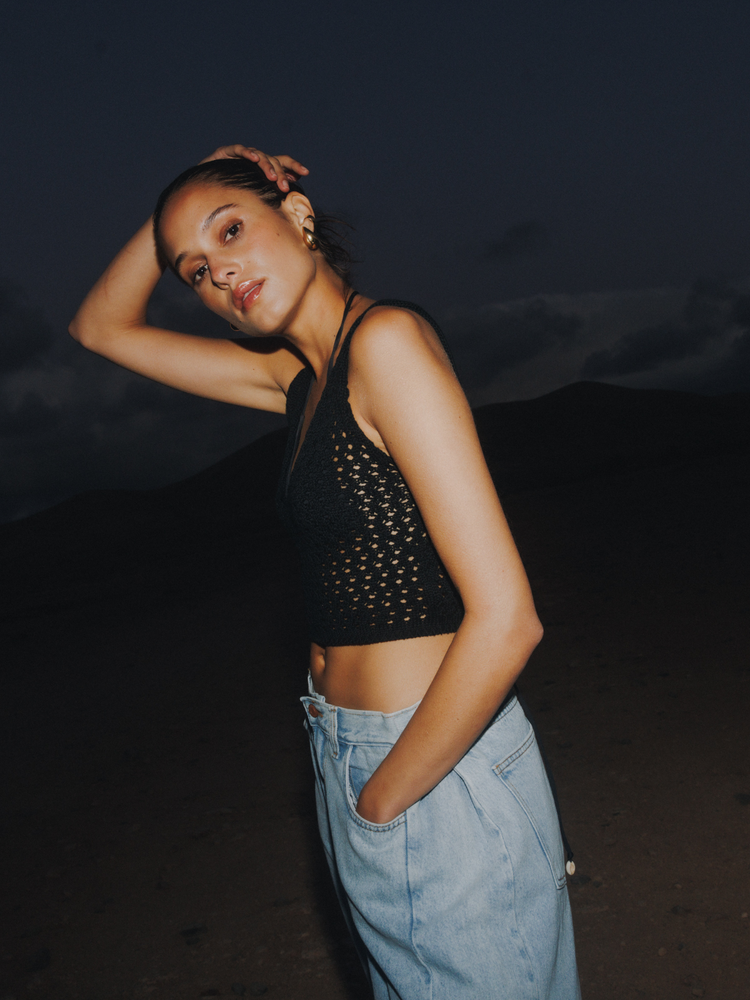 SANDY BLACK TOP