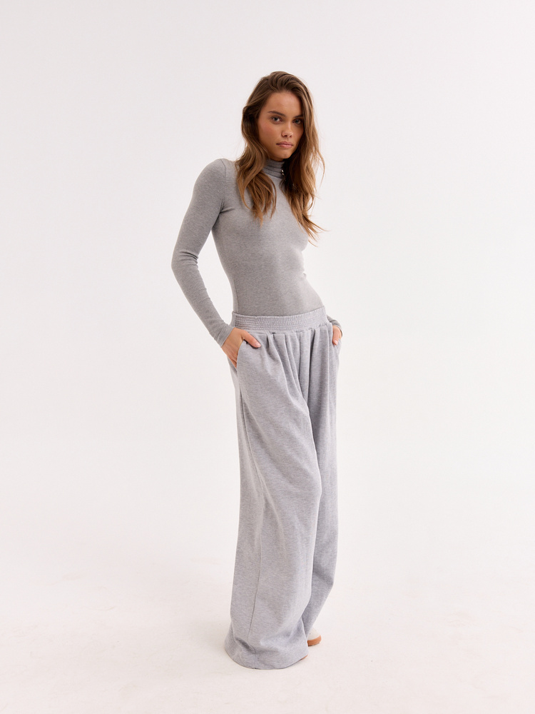 LONGSLEEVE LORI GREY