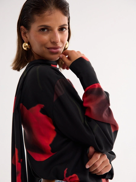 AMORA RED POPPY SHIRT