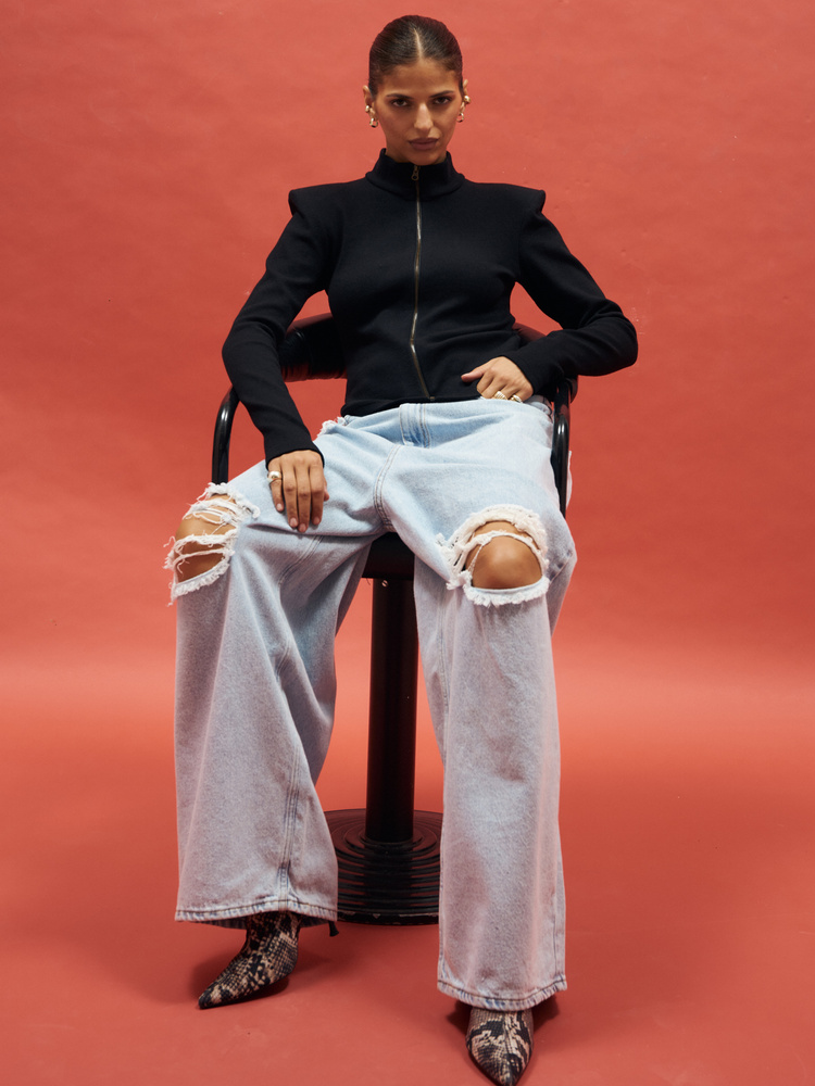 VIVIAN ZIP BLACK LONGSLEEVE