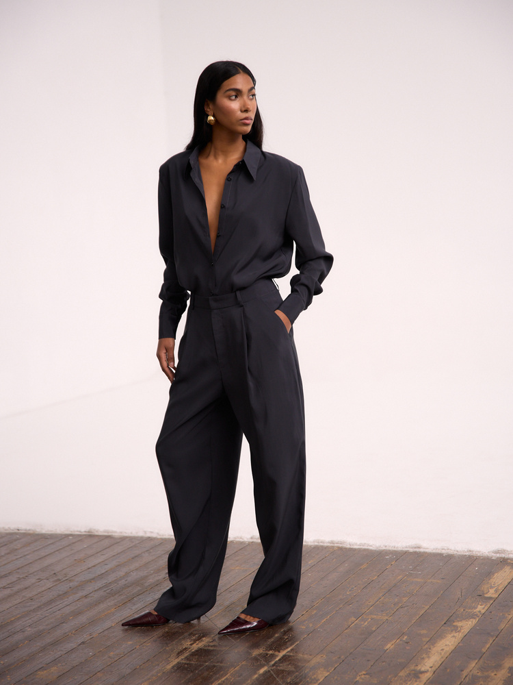AIDEN GREY PANTS