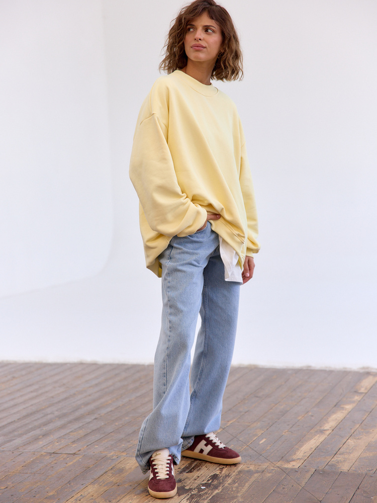 BUTTER SWEATSHIRT