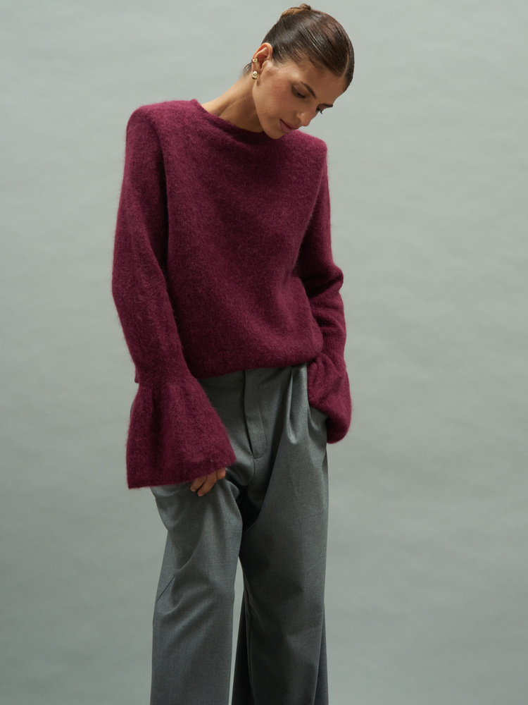 BELL BURGUNDY SWEATER