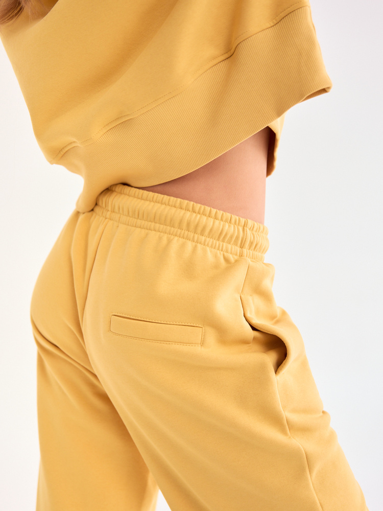 RUBY CORN JOGGERS