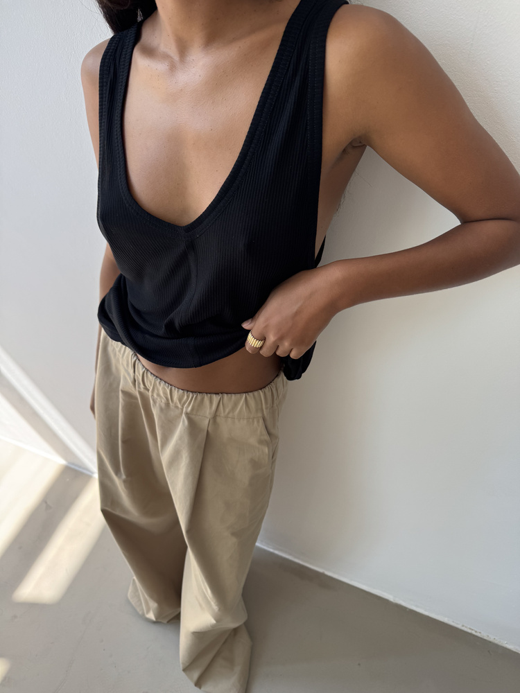 TOP PURE BLACK