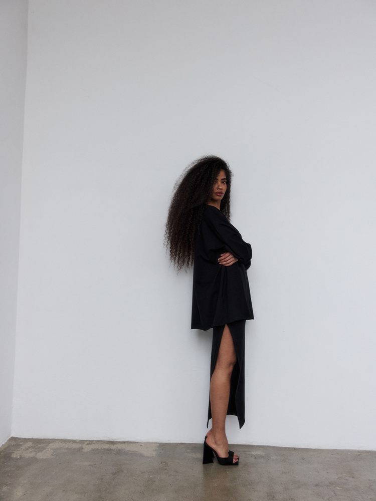 SAANVI BLACK SKIRT