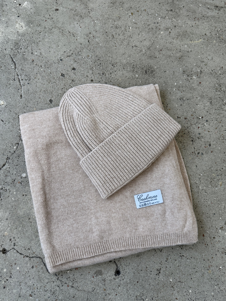 CASHMERE SAND SCARF