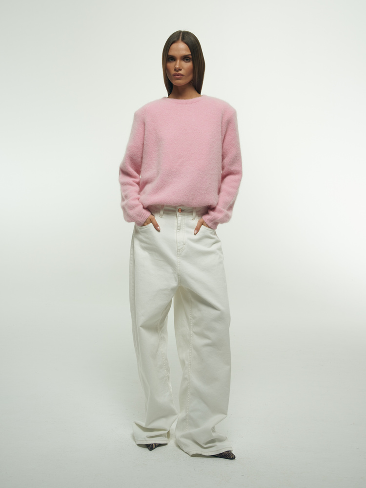 MINIMAL PINK SWEATER