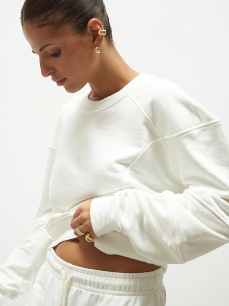 ELLIE CREAM SWEATSHIRT