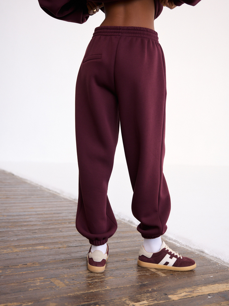 JOGGERY RUBY RED WINE