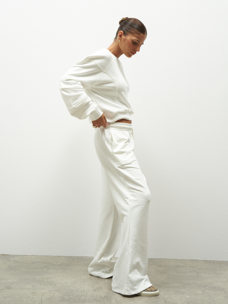 MILO CREAM SWEATPANTS