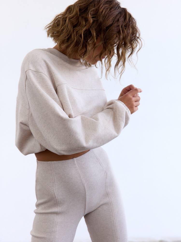 REMY SHORT NATURAL SWEATSHIRT