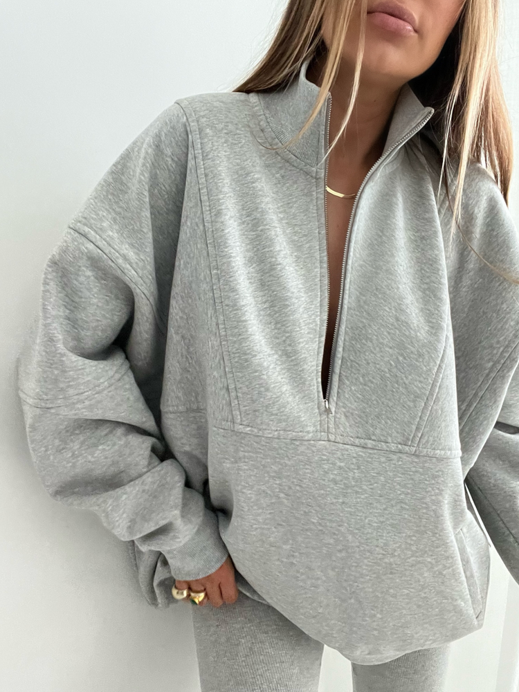 CHILL GREY SWEATSHIRT 