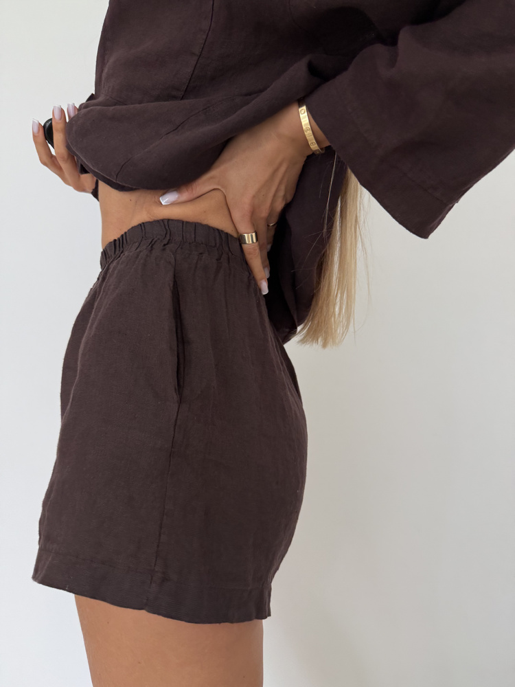 LNIANE SZORTY MOCHA