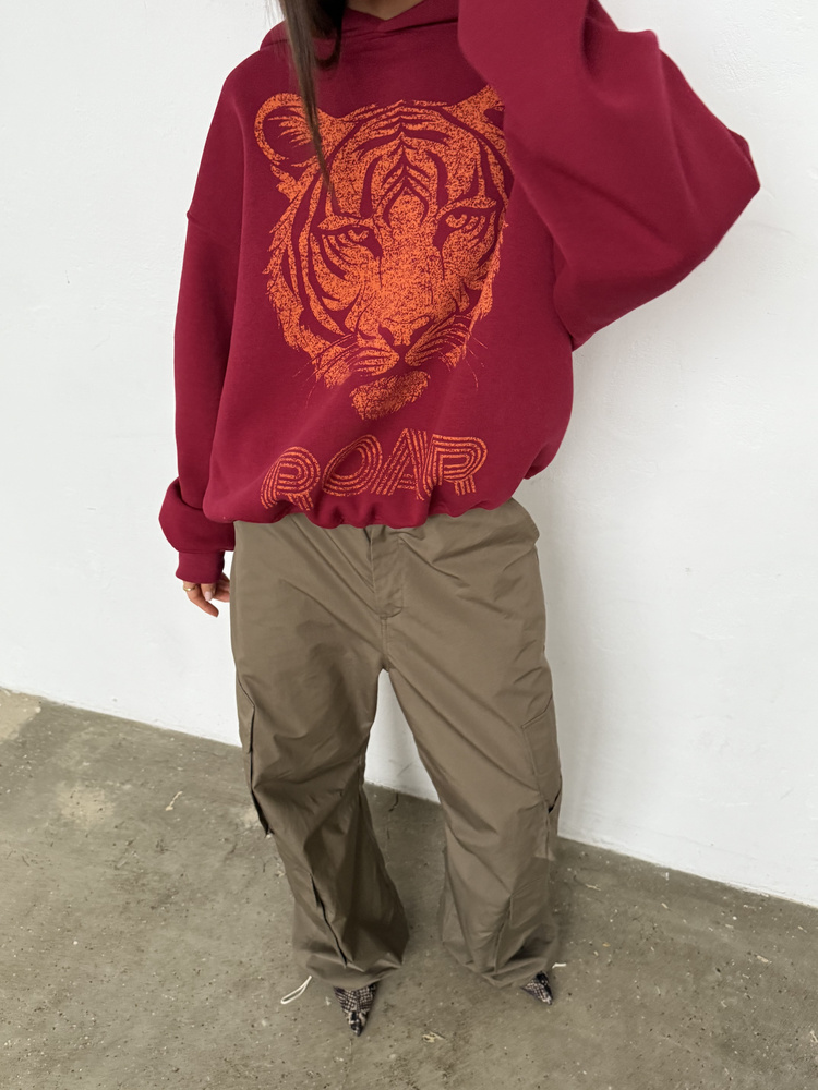ROAR HOODIE SWEATSHIRT