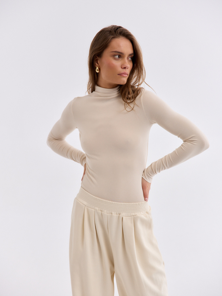 LONGSLEEVE LORI BEIGE