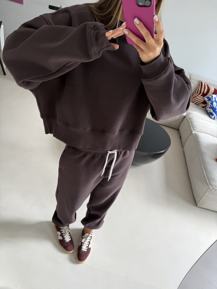 JOGGERY RUBY BROWN