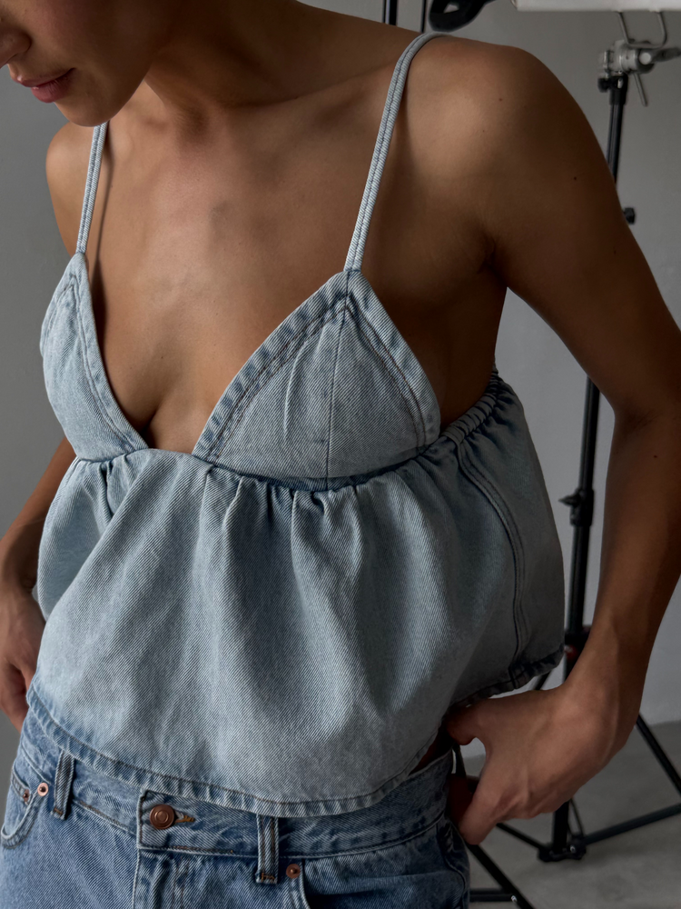 SKYLA JEANS TOP