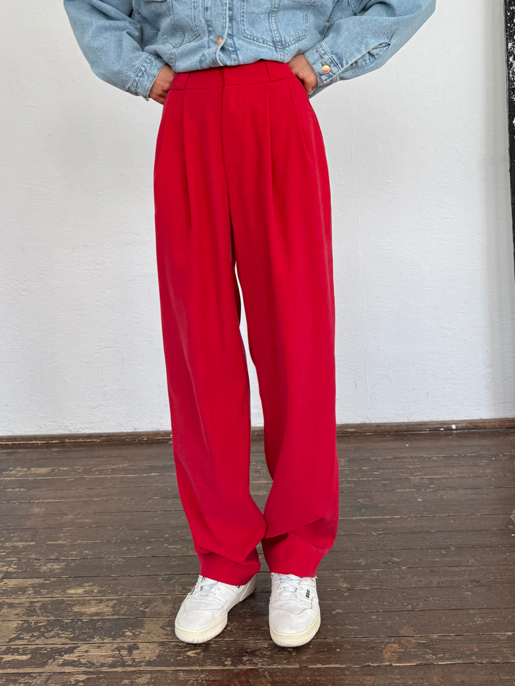 SPODNIE EDIE RED REGULAR