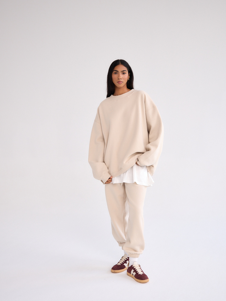 MOON SWEATSHIRT