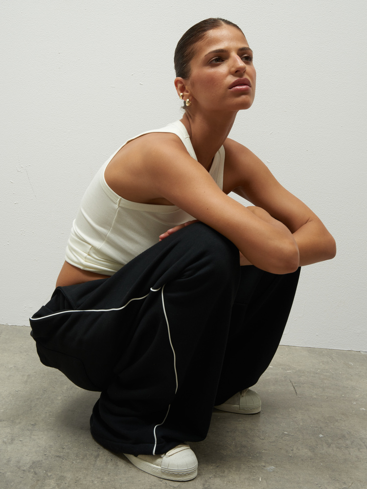 JOGGERY HUNTER BLACK