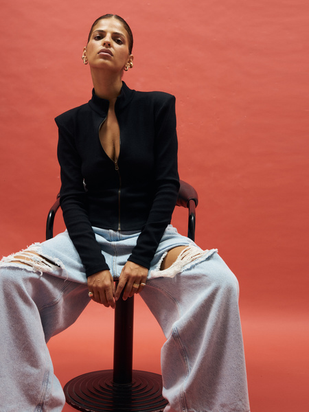 VIVIAN ZIP BLACK LONGSLEEVE