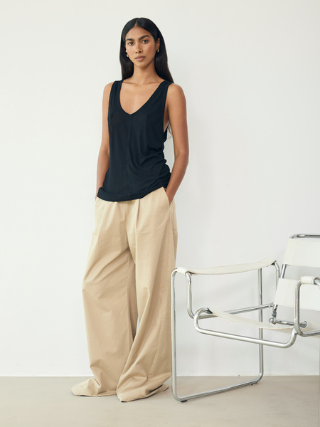 TOP PURE BLACK