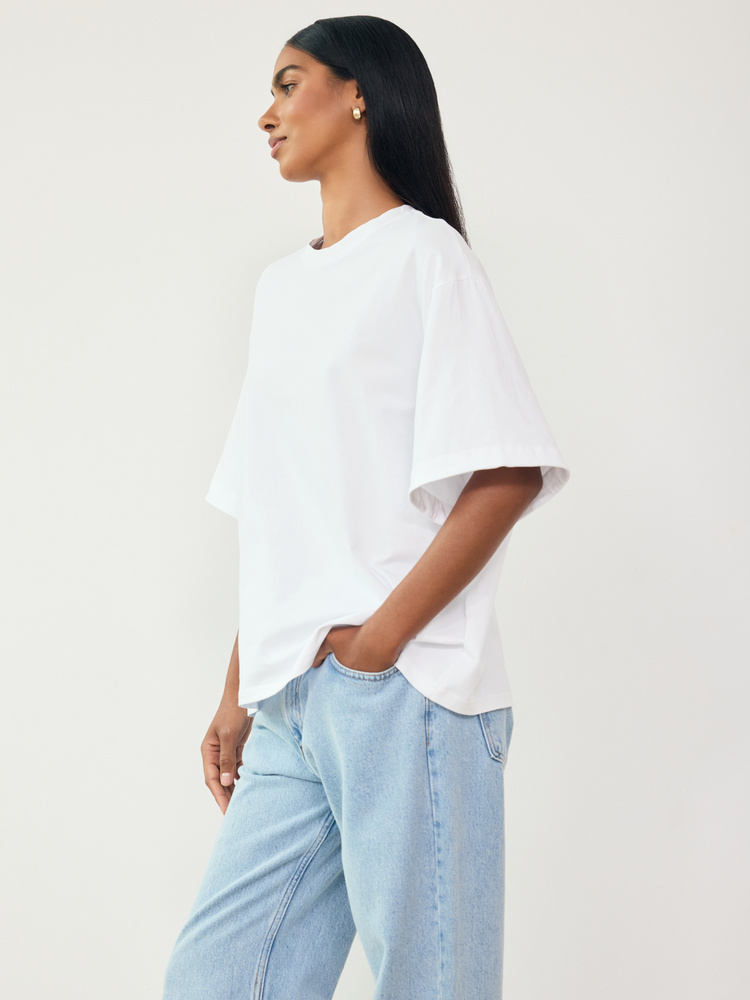 O- NECK WHITE T-SHIRT