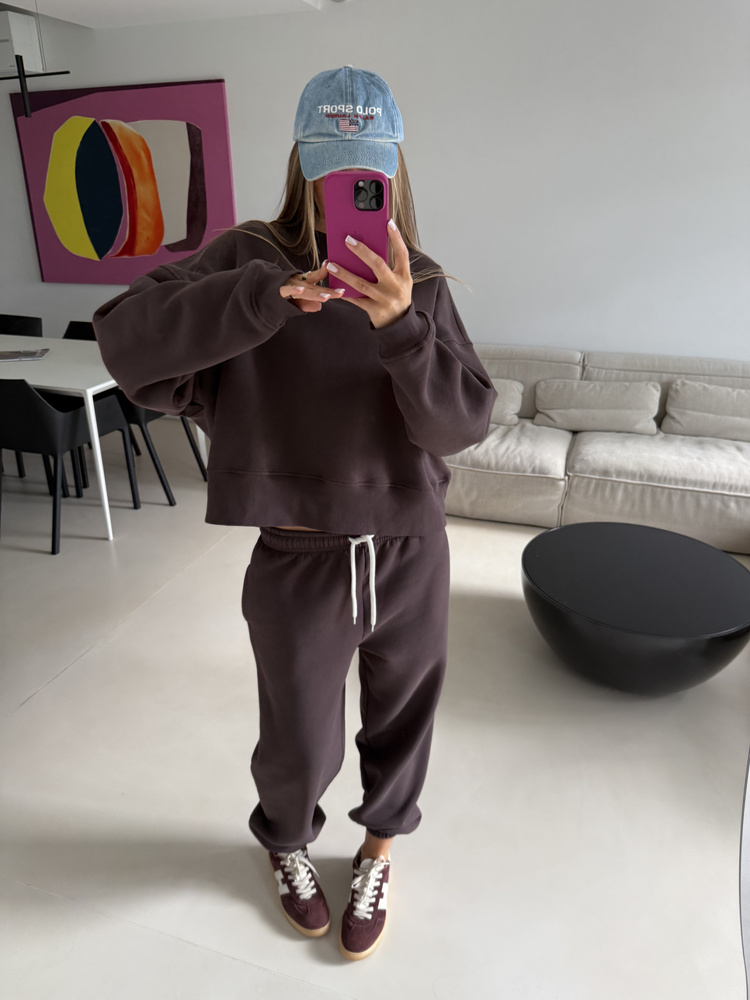 RUBY BROWN SWEATSHIRT