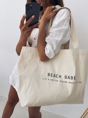 the BAG BEACH BABE